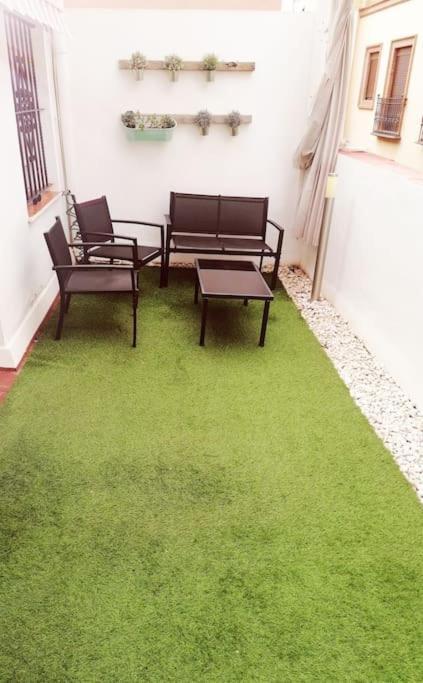 Atico Estudio Con Terraza - Centro Sevilla Buitenkant foto