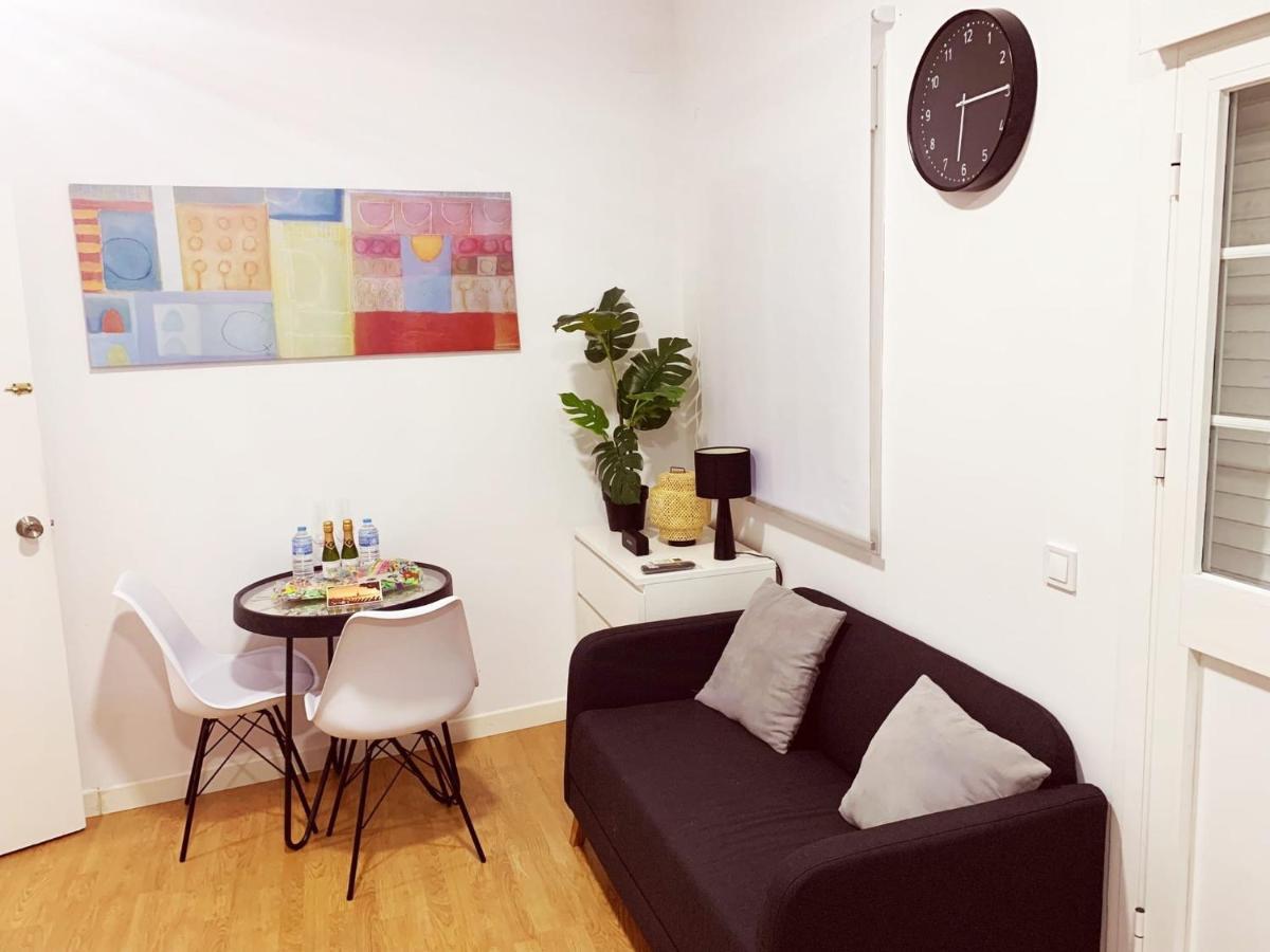 Atico Estudio Con Terraza - Centro Sevilla Buitenkant foto